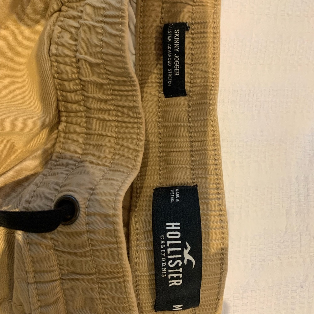 Hollister Men's skinny jogger